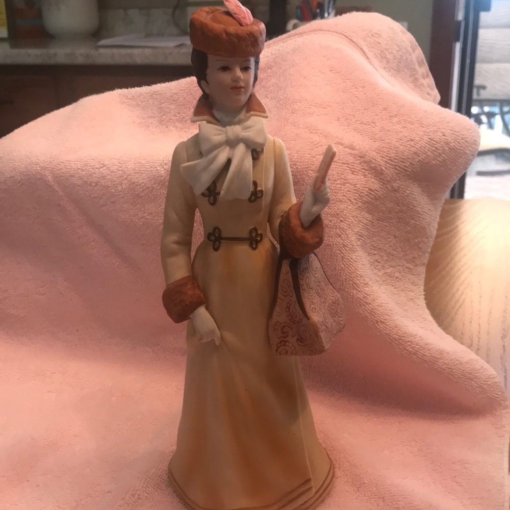 Avon Lady Figurine in Pink, Cream, and Brown